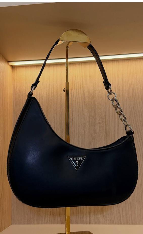 Picture of Guess bag half moon 